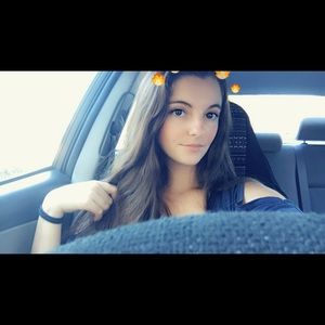 Meet your Posher, Natalie